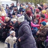 9 мая. Вручение цветов ветеранам